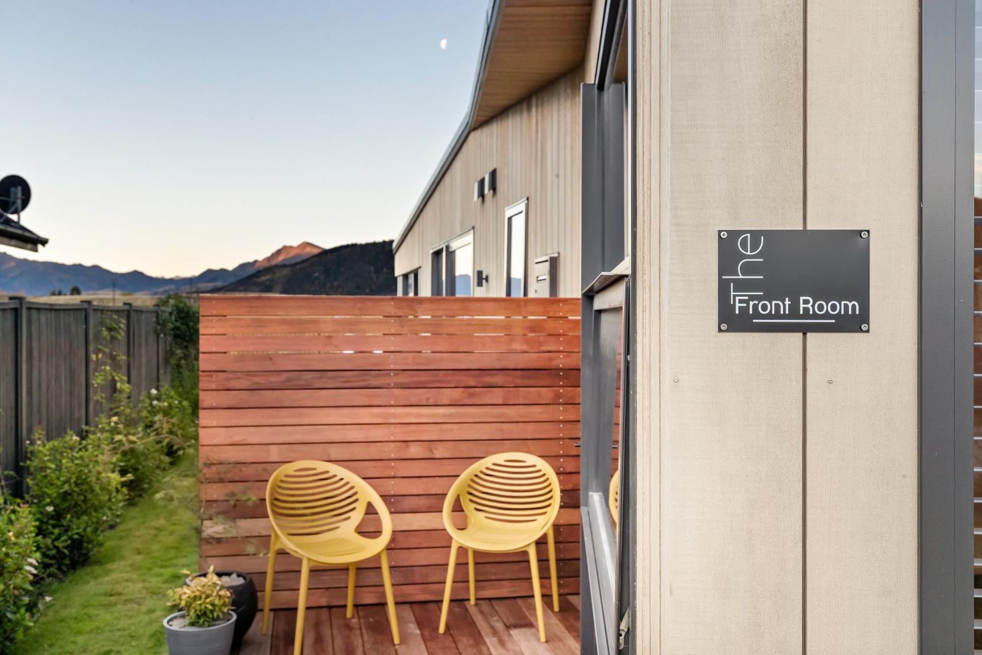 The Front Room Wanaka Exterior foto